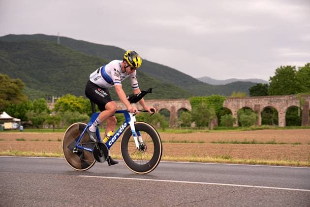 Affini Edoardo of Team Visma Lease A Bike during the recognition of stage 10 of the Giro d™Italia from Lucca to Pisa Tudor ITT (Individual Time Trial), Italy - Tuesday, May 20, 2025. - cycling.  Copyright: xMarcoxAlpozzi LaPressex