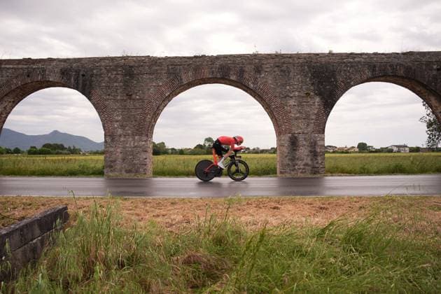 Tarling Michael Joshua of Ineos Grenadiers during the recognition of stage 10 of the Giro d™Italia from Lucca to Pisa Tudor ITT (Individual Time Trial), Italy - Tuesday, May 20, 2025. - cycling.  Copyright: xMarcoxAlpozzi LaPressex