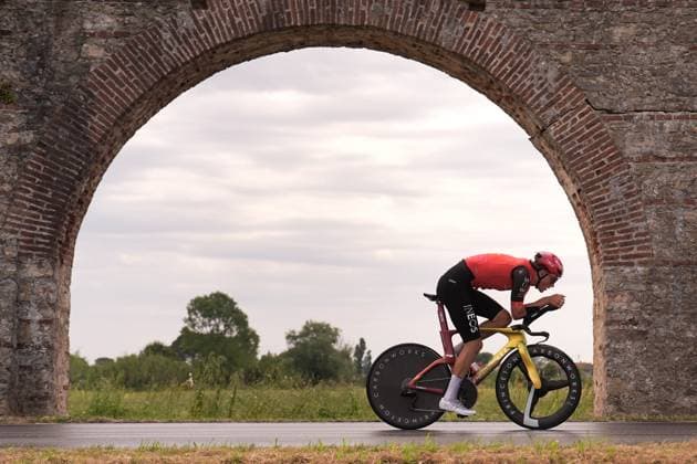 Tarling Michael Joshua of Ineos Grenadiers during the recognition of stage 10 of the Giro d™Italia from Lucca to Pisa Tudor ITT (Individual Time Trial), Italy - Tuesday, May 20, 2025. - cycling.  Copyright: xMarcoxAlpozzi LaPressex