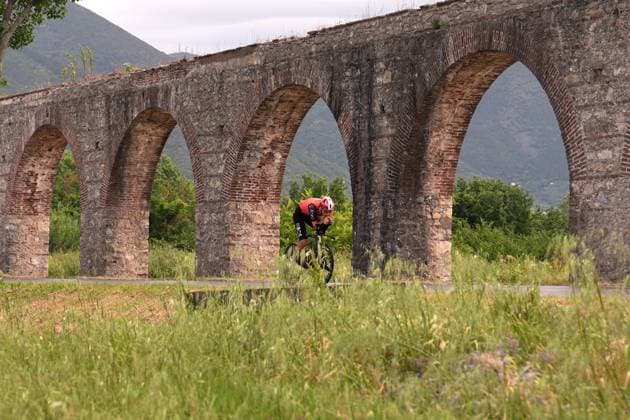 Tarling Michael Joshua of Ineos Grenadiers during the recognition of stage 10 of the Giro d™Italia from Lucca to Pisa Tudor ITT (Individual Time Trial), Italy - Tuesday, May 20, 2025. - cycling.  Copyright: xMarcoxAlpozzi LaPressex