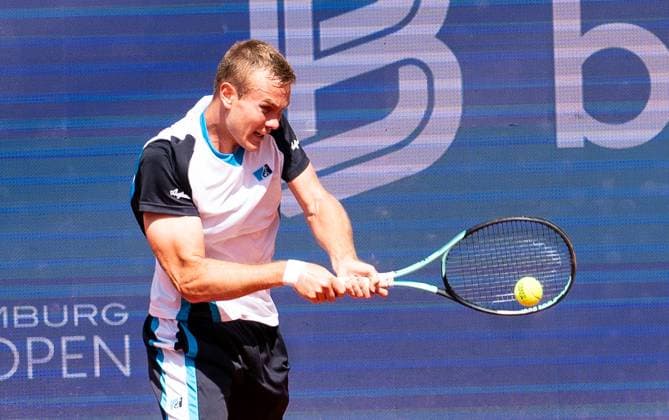 20.05.2025, ATP, Tennis Herren 500, Tennis, Herren, Hamburg Open, Hamburg, 1. Runde, Vitaly Sachko (Ukraine) - Flavio Cobolli (Italien) Vitaly Sachko (Ukraine) Hamburg Tennis-Stadion Am Rothenbaum Hamburg Deutschland