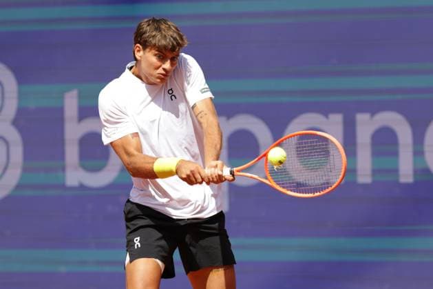 GER, Hamburg, xFSx, ATP, Tennis Herren 500 , Herren-Tennistunier Bitpanda Hamburg Open 2025, Sechzehntelfinale 20.05.2025 Flavio Cobolli (ITA) spielt eine Rueckhand Copyright: HMBxMedia FernandoxSoares