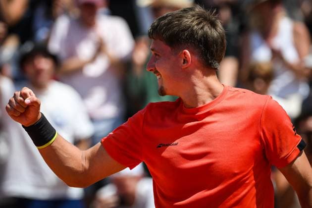 May 20, 2025, Paris, France, France: Ugo BLANCHET of France celebrates his victory during the second qualifying day of Roland-Garros 2025, French Open 2025, Grand Slam tennis tournament at Roland-Garros Stadium on May 20, 2025 in Paris, France. Paris France - ZUMAm308 20250520_zsp_m308_037 Copyright: xMatthieuxMirvillex