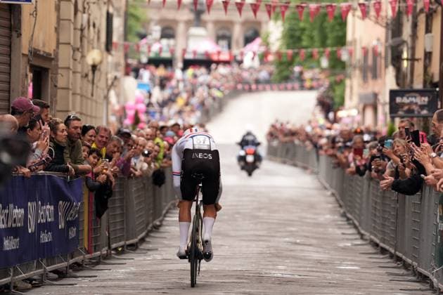 during the stage 10 of the Giro d™Italia from Lucca to Pisa Tudor ITT (Individual Time Trial), Italy - Tuesday, May 20, 2025. - cycling.  Copyright: xMassimoxPaolone LaPressex