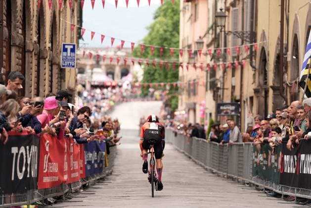 Castroviejo Nicolas Jonathan of Ineos Grenadiers during the stage 10 of the Giro d™Italia from Lucca to Pisa Tudor ITT (Individual Time Trial), Italy - Tuesday, May 20, 2025. - cycling.  Copyright: xMassimoxPaolone LaPressex