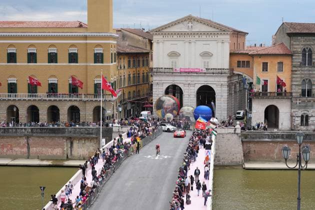 during the stage 10 of the Giro d™Italia from Lucca to Pisa Tudor ITT (Individual Time Trial), Italy - Tuesday, May 20, 2025. - cycling.  Copyright: xGianxMattiaxD Alberto LaPressex