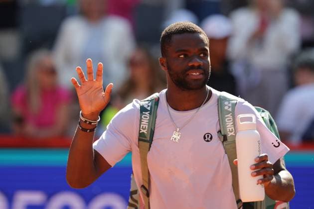 GER, Hamburg, xFSx , ATP, Tennis Herren 500 , Herren Tennistunier Bitpanda Hamburg Open 2025, Sechzehntelfinale 20.05.2025 Frances Tiafoe (USA) verabschiedet sich vom Publikum Copyright: HMBxMedia FernandoxSoares