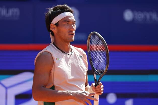 GER, Hamburg, xFSx , ATP, Tennis Herren 500 , Herren Tennistunier Bitpanda Hamburg Open 2025, Sechzehntelfinale 20.05.2025 Yunchaokete Bu (CHN) enttaeuscht, enttaeusch schauend, dissapointed, traurig, frustriert, frust, gefrustet Copyright: HMBxMedia FernandoxSoares