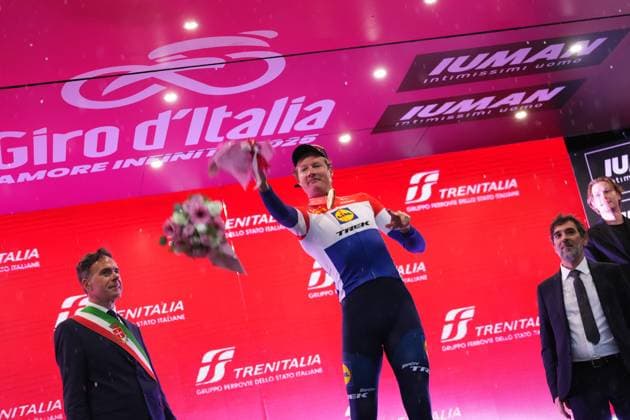 Hoole Daan of Lidl-Trek winner of the stage during the stage 10 of the Giro d™Italia from Lucca to Pisa Tudor ITT (Individual Time Trial), Italy - Tuesday, May 20, 2025. - cycling.  Copyright: xGianxMattiaxD Alberto LaPressex