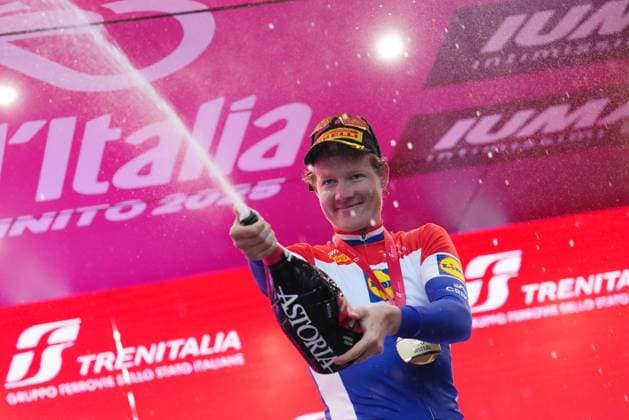 Hoole Daan of Lidl-Trek winner of the stage during the stage 10 of the Giro d™Italia from Lucca to Pisa Tudor ITT (Individual Time Trial), Italy - Tuesday, May 20, 2025. - cycling.  Copyright: xGianxMattiaxD Alberto LaPressex