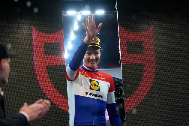 Hoole Daan of Lidl-Trek winner of the stage during the stage 10 of the Giro d™Italia from Lucca to Pisa Tudor ITT (Individual Time Trial), Italy - Tuesday, May 20, 2025. - cycling.  Copyright: xGianxMattiaxD Alberto LaPressex