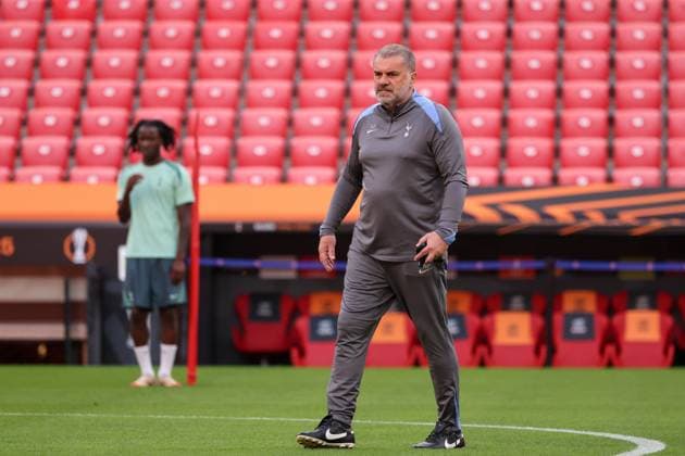 May 20, 2025, Bilbao, Catalogna, Spagna: During training the day before the Europa League Final 2024 25 on 20 05 2025 in Bilbao, between the English teams Manchester United, ManU vs Tottenham at the San MamoÂ¨s stadium.In Photo: Ange Postecoglou Head Coach of FC Tottenham Hotspur Bilbao Spagna - ZUMAs236 20250520_aap_s236_012 Copyright: xFabioxSassox