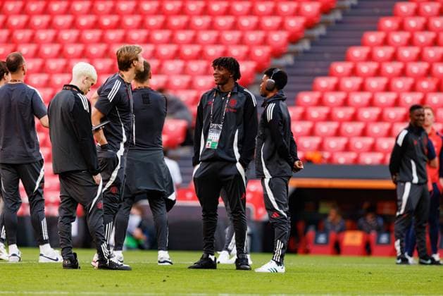 Rasmus Hojlund, Patrick Dorgu and Amad Diallo seen during Manchester United, ManU FC walk around before UEFA Europa League Final (Maciej Rogowski) Bilbao San Mames Spain Copyright: xMaciejxRogowskix manuwalkaround-20