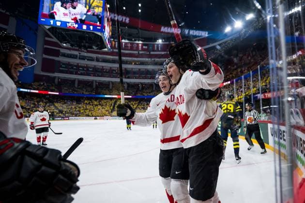 250520 Noah Dobson, Macklin Celebrini and Tyson Foerster of Canada celebrate after 1-2 during the 2025 IIHF Ice hockey, Eishockey World Championship, WM, Weltmeisterschaft group stage game between Sweden and Canada on May 20, 2025 in Stockholm. Photo: Joel Marklund BILDBYRAN kod JM JM0689 ishockey ice hockey ishockey-vm 2025 vm 2025 iihf world championship sverige sweden kanada canada bbeng gruppspel jubel Copyright: JOELxMARKLUND BB250520JM012