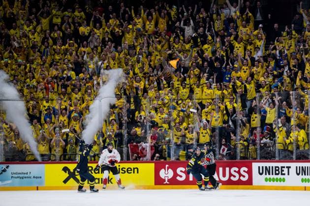 250520 Mikael Backlund and Elias Lindholm of Sweden celebrate after 1-1 during the 2025 IIHF Ice hockey, Eishockey World Championship, WM, Weltmeisterschaft group stage game between Sweden and Canada on May 20, 2025 in Stockholm. Photo: Joel Marklund BILDBYRAN kod JM JM0689 ishockey ice hockey ishockey-vm 2025 vm 2025 iihf world championship sverige sweden kanada canada bbeng gruppspel jubel Copyright: JOELxMARKLUND BB250520JM017