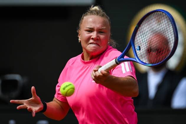 May 20, 2025, Paris, France, France: Diana SHNAIDER of Russia during a training session of Roland-Garros 2025, French Open 2025, Grand Slam tennis tournament at Roland-Garros Stadium on May 20, 2025 in Paris, France. Paris France - ZUMAm308 20250520_zsp_m308_094 Copyright: xMatthieuxMirvillex