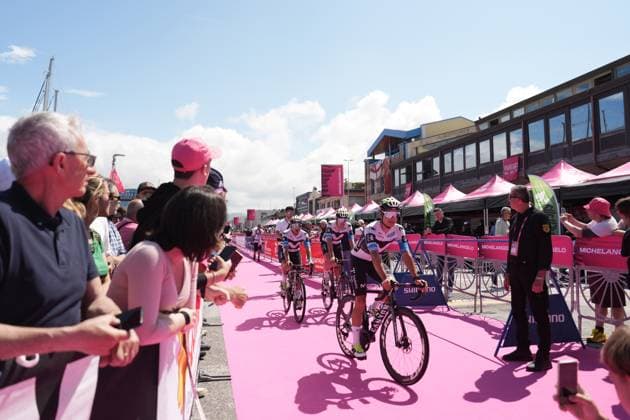Aular Sanabria Orluis Alberto of Movistar Team during the stage 11 of the Giro d™Italia from Viareggio to Castelnovo ne Monti, Italy - Wednesday, May 21, 2025. - cycling.  Copyright: xMassimoxPaolone LaPressex