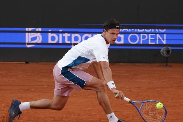 GER, Hamburg, xFSx , ATP, Tennis Herren 500 , Herren Tennistunier Bitpanda Hamburg Open 2025, Sechzehntelfinale 20.05.2025 Daniel Altmeier (GER) spielt eine Rueckhand Copyright: HMBxMedia FernandoxSoares