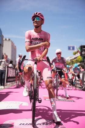 Del Toro Romero Isaac of Uae Team Emirates Xrg, pink jersey, during the stage 11 of the Giro d™Italia from Viareggio to Castelnovo ne Monti, Italy - Wednesday, May 21, 2025. - cycling.  Copyright: xMarcoxAlpozzi LaPressex