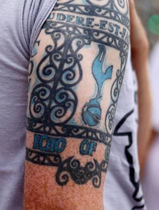 A Tottenham fans tattoo. Tottenham Hotspur v Manchester United, ManU Europa League Final, Football, San Mames Stadium, Bilbao, Spain - 21 May 2025 EDITORIAL USE ONLY No use with unauthorised audio, video, data, fixture lists, club league logos or live services. Online in-match use limited to 120 images, no video emulation. No use in betting, games or single club league player publications. Copyright: xJamesxMarsh Shutterstockx 15312890d