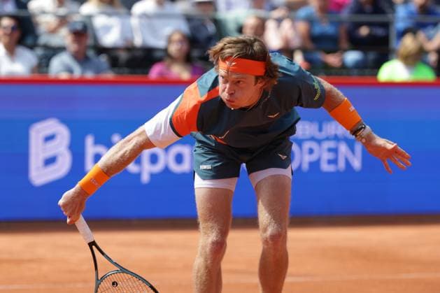 GER, Hamburg, xFSx , ATP, Tennis Herren 500 , Herren Tennistunier Bitpanda Hamburg Open 2025, Achtelfinale 21.05.2025 Andrey Rublev (RUS) spielt einen Vorhand Copyright: HMBxMedia FernandoxSoares