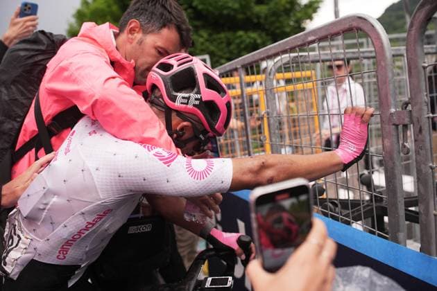 Carapaz Richard of Ef Education - Easypost, stage winner, during the stage 11 of the Giro d™Italia from Viareggio to Castelnovo ne Monti, Italy - Wednesday, May 21, 2025. - cycling.  Copyright: xMarcoxAlpozzi LaPressex