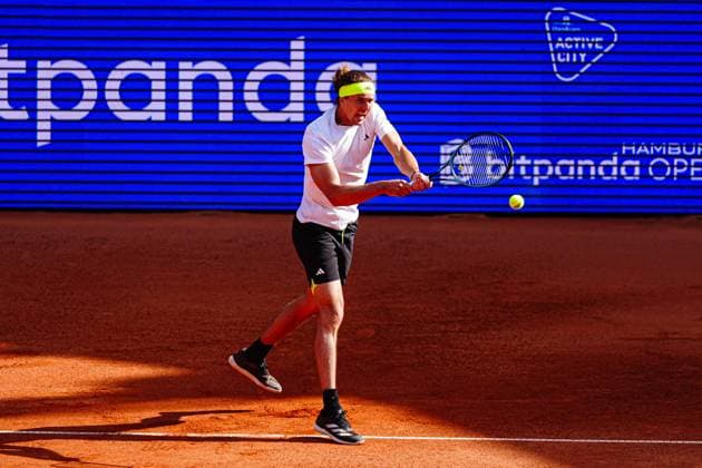 Alexander Zverev (GER) GER, Alexander Zverev (GER) vs. Alexandre Muller (FRA), Tennis, ATP, Tennis Herren 500, Bitpanda Hamburg Open, Achtelfinale, 21.05.2025 GER, Alexander Zverev (GER) vs. Alexandre Muller (FRA), Tennis, ATP 500, Bitpanda Hamburg Open, Achtelfinale, 21.05.2025 Hamburg Copyright: xEibner-Pressefoto MarcelxvonxFehrnx EP_MFN