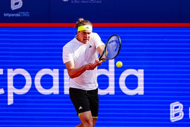 Alexander Zverev (GER) GER, Alexander Zverev (GER) vs. Alexandre Muller (FRA), Tennis, ATP, Tennis Herren 500, Bitpanda Hamburg Open, Achtelfinale, 21.05.2025 GER, Alexander Zverev (GER) vs. Alexandre Muller (FRA), Tennis, ATP 500, Bitpanda Hamburg Open, Achtelfinale, 21.05.2025 Hamburg Copyright: xEibner-Pressefoto MarcelxvonxFehrnx EP_MFN