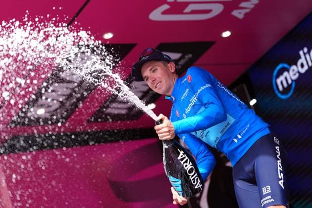 Fortunato Lorenzo of Xds Astana Team during the stage 11 of the Giro d™Italia from Viareggio to Castelnovo ne Monti, Italy - Wednesday, May 21, 2025. - cycling.  Copyright: xGianxMattiaxD Alberto LaPressex