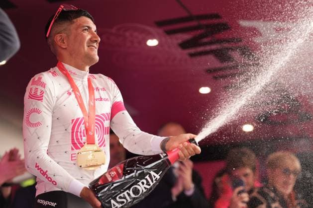 Carapaz Richard of Ef Education - Easypost, stage winner, during the stage 11 of the Giro d™Italia from Viareggio to Castelnovo ne Monti, Italy - Wednesday, May 21, 2025. - cycling.  Copyright: xMassimoxPaolone LaPressex