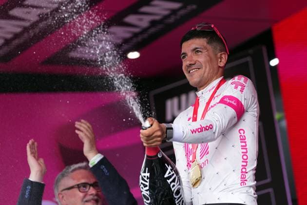 Carapaz Richard of Ef Education - Easypost Team winner of the stage on the podium during the stage 11 of the Giro d™Italia from Viareggio to Castelnovo ne Monti, Italy - Wednesday, May 21, 2025. - cycling.  Copyright: xGianxMattiaxD Alberto LaPressex