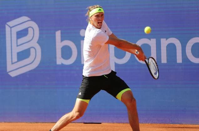 21.05.2025, xcex, GER, Hamburg, Tennis Stadion am Rothenbaum, Tennis, Herren, ATP, Tennis Herren 500 Turnier, Tournament, Bitpanda Hamburg Open 2025, Alexander Zverev (Deutschland) DFL regulations prohibit any use of photographs as image sequences and or quasi-video