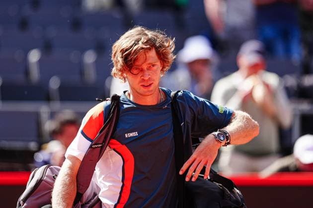 Andrey Rublev (RUS) GER, Andrey Rublev (RUS) vs. Justin Engel (GER), Tennis, ATP, Tennis Herren 500, Bitpanda Hamburg Open, Achtelfinale, 21.05.2025 GER, Andrey Rublev (RUS) vs. Justin Engel (GER), Tennis, ATP 500, Bitpanda Hamburg Open, Achtelfinale, 21.05.2025 Hamburg Copyright: xEibner-Pressefoto MarcelxvonxFehrnx EP_MFN