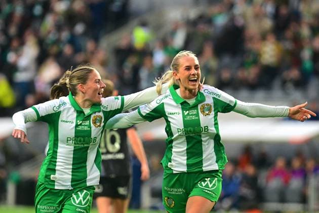 3Arena, Stockholm , Sweden, May 21st 2025: Ellen Wangerheim (11 Hammarby) and Smilla Vallotto (10 Hammarby) celebrates goal in the final of the Swedish Cup on May 21st 2025 between Hammarby IF and IFK Norrkoping at 3Arena in Stockholm, Sweden (Peter Sonander SPP) Copyright: xPeterxSonander SPPx spp-en-PeSo-PSon-20250521-202717_PS_3143