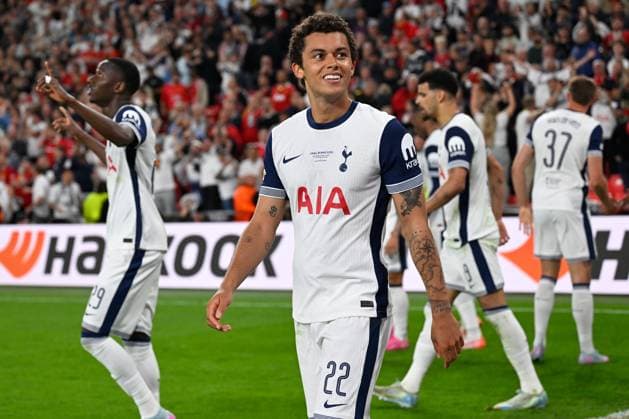 Bilbao, Estadio San Mames, 21.05.25, ESP, Herren, UEFA Europa League Finale 2025, Saison 2024-2025, Tottenham Hotspur - Manchester United, ManU Bild: Brennan JOHNSON (Tottenham) jubelt nach seinem Tor zum 1:0 UEFA regulations prohibit any use of photographs as image sequences and or quasi-video. Bizkaia Spanien