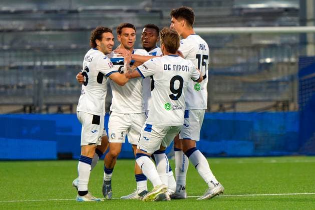 CALCIO - Serie C Italia - Playoff - Audace Cerignola vs Atalanta Under 23 Andrea Ceresoli of Atalanta U23 celebrates after scoring a goal with teammates during Playoff - Audace Cerignola vs Atalanta Under 23, Italian football Serie C match in Cerignola (FG), Italy, May 21 2025 Cerignola (FG) Italy  Copyright: xIPAxSport ABACAx