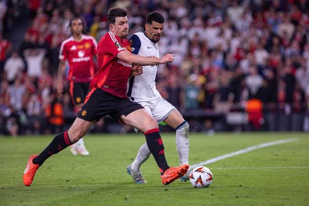 BILBAO 21.05.2025 FINAL LIGA EUROPY UEFA SEZON 2024 25 --- UEFA EUROPA LEAGUE FINAL MATCH SEASON 2024 25 IN BILBAO: TOTTENHAM HOTSPUR - Manchester United, ManU NZ HARRY MAGUIRE DOMINIC SOLANKE FOT. ERNEST KOLODZIEJ 400mm.pl NEWSPIX.PL --- newspix.pl 