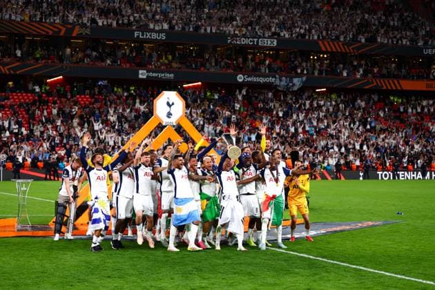 Son Heung-Min of Tottenham Hotspur and Tottenham Hotspur lift the UEFA Europa League trophy Tottenham Hotspur v Manchester United, ManU Europa League Final, Football, San Mames Stadium, Bilbao, Spain - 21 May 2025 EDITORIAL USE ONLY No use with unauthorised audio, video, data, fixture lists, club league logos or live services. Online in-match use limited to 120 images, no video emulation. No use in betting, games or single club league player publications. Copyright: xJamesxMarsh Shutterstockx 15312890en