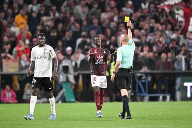 FC Metz v Stade de Reims - Playoffs Ligue 1 McDonald s Ligue 2 BKT 2024 2025, first leg 38 Sadibou SANE (fcm) during the playoffs match between Metz and Reims at Stade Saint-Symphorien on May 21, 2025 in Metz, France. Metz France  Copyright: xFEPx 776325767