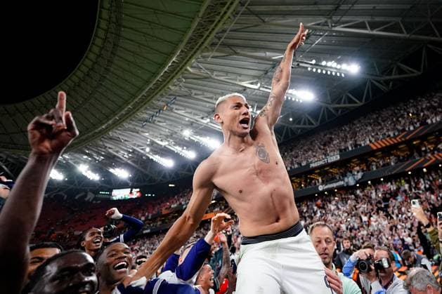 Richarlison of Tottenham Hotspur celebrates Tottenham Hotspur v Manchester United, ManU Europa League Final, Football, San Mames Stadium, Bilbao, Spain - 21 May 2025 EDITORIAL USE ONLY No use with unauthorised audio, video, data, fixture lists, club league logos or live services. Online in-match use limited to 120 images, no video emulation. No use in betting, games or single club league player publications. Copyright: xGokhanxTaner Shutterstockx 15312892hf