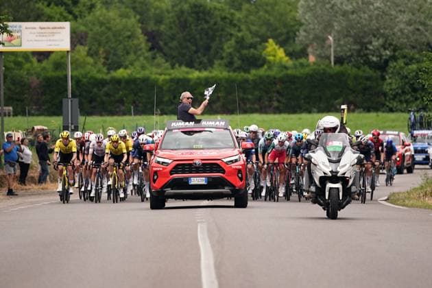 Start of the race during the stage 12 of the Giro d™Italia from Modena to Viadana (Oglio-Po), Italy - Thursday, May 22, 2025. - cycling.  Copyright: xMarcoxAlpozzi LaPressex