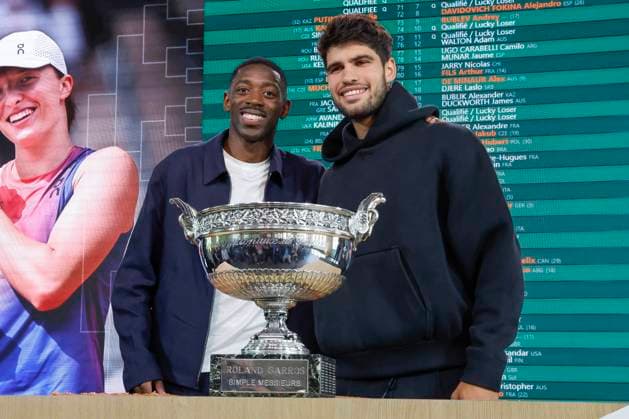 May 22, 2025, Paris, Paris, France: Ousman Dembele (PSG football player), and Carlos Alcaraz, Gilles Moretton during the draw of the tennis Grand Slam of Roland Garros 2025, at Roland Garros Stadium - on May 22 2025.Paris - France Paris France - ZUMAb253 20250522_zsp_b253_060 Copyright: xLoicxBaratouxx