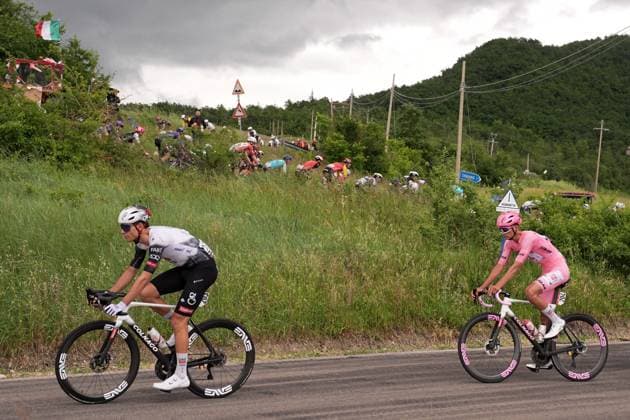 Baroncini Filippo of Uae Team Emirates Xrg and Del Toro Romero Isaac of Uae Team Emirates Xrg pink jersey during the stage 12 of the Giro d™Italia from Modena to Viadana (Oglio-Po), Italy - Thursday, May 22, 2025. - cycling.  Copyright: xMarcoxAlpozzi LaPressex