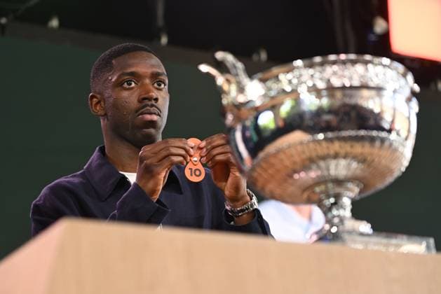 Draw for the Roland Garros tennis tournament in the presence of Gilles Moretton, President of the French Tennis Federation and Amelie Mauresmo, Director of the Roland Garros Tournament, with Ousmane Dembele of PSG as guest of honor, on May 22, 2025. - 22 05 2025 - France Ile-de-France (region) Paris - Draw, Roland Garros 2025, in Paris on May 22, 2025 JulienxMattiax xLexPictorium  LePictorium_0308636.jpg