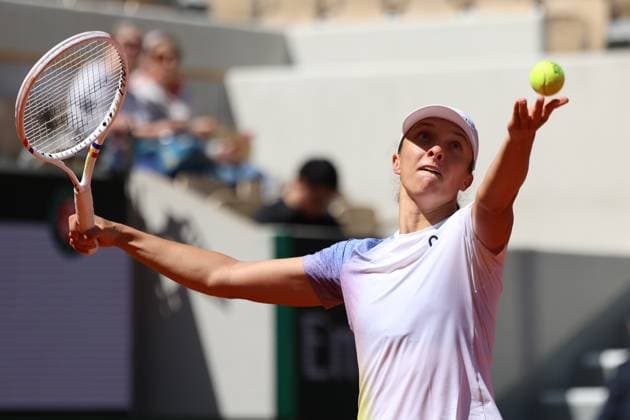 May 22, 2025, Paris, France: IGA SWIATEK of Poland during practice session the week before of French Open 2025 at Roland Garros in Paris. Paris France - ZUMAc278 20250522_zsp_c278_045 Copyright: xMarcinxCholewinskix