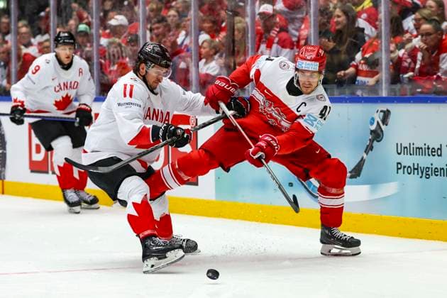 Ice hockey, Eishockey - IIHF WC 2025 HERNING,DENMARK,22.MAY.25 - ICE HOCKEY - IIHF Ice Hockey World Championship, WM, Weltmeisterschaft 2025, quarterfinal, Canada vs Denmark. Image shows Travis Konecny (CAN) and Jesper B. Jensen Aabo (DEN).  GEPAxpictures xMaticxKlansek