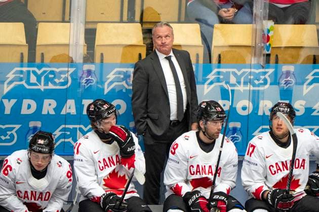 Denmark IIHF Hockey Worlds: Canada vs. Denmark Head coach Dean Evason, Canada during the quarter-final match between Canada and Denmark at the IIHF Ice hockey, Eishockey World Championships in Herning, Denmark, Thursday May 22, 2025.. , Herning Denmark Mors Copyright: BoxAmrstrupx xRitzauxScanpix BoxAmstrupx spdk20250522-215723-L