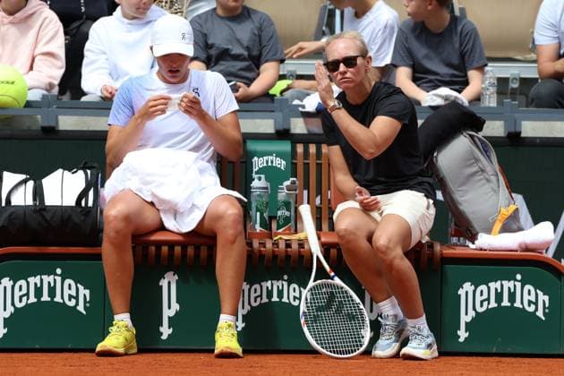 Roland Garros 2025 Iga Swiatek, Daria Abramowicz during training before Roland Garros 2025 tennis tournament in Paris France on 22 May 2025. Paris France  Copyright: xFotoxOlimpikx originalFilename:jastrzebowski-rolandga250522_npAc2.jpg