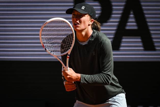 May 23, 2025, Paris, France, France: Iga SWIATEK of Poland during a training session of Roland-Garros 2025, French Open 2025, Grand Slam tennis tournament at Roland-Garros Stadium on May 23, 2025 in Paris, France. Paris France - ZUMAm308 20250523_zsp_m308_002 Copyright: xMatthieuxMirvillex