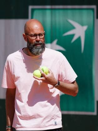 Minnen s coach Xavier Moureaux pictured during the Roland Garros French Open tennis tournament, in Paris, France, Friday 23 May 2025. This year s tournament takes place from 19 May to 08 June. BENOITxDOPPAGNE  x124936958x